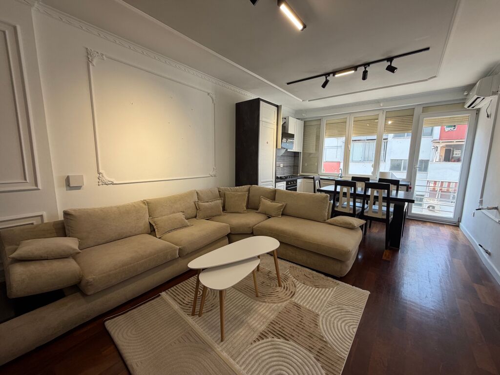 🏡 Appartamento 2+1 in affitto –Bar Bohemi, Astir  Prezzo: 55.000 lek/mese  