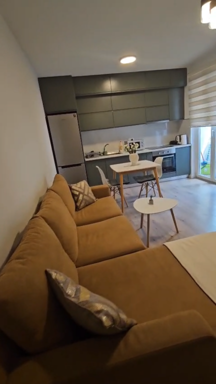 Apartament 1+1 per qera Myslym Shyri !
