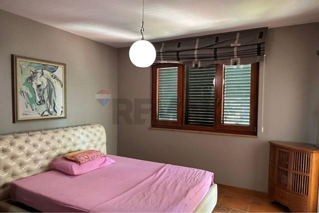 Apartament 3+1 ne Shitje Rr. Fortuzi Mine Peza