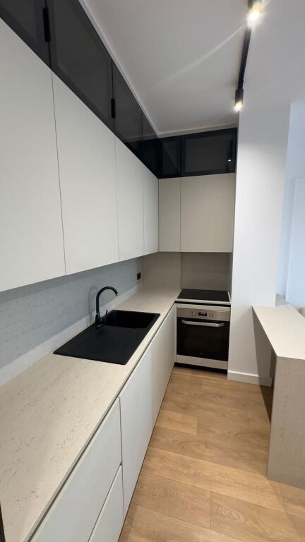 Apartament 1+1 + post parkimi me qira , Porcelan