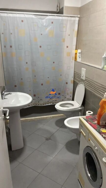 AFFITTASI APPARTAMENTO 1+1 "VIA NJAZI MEKA" 45.000 LEKE