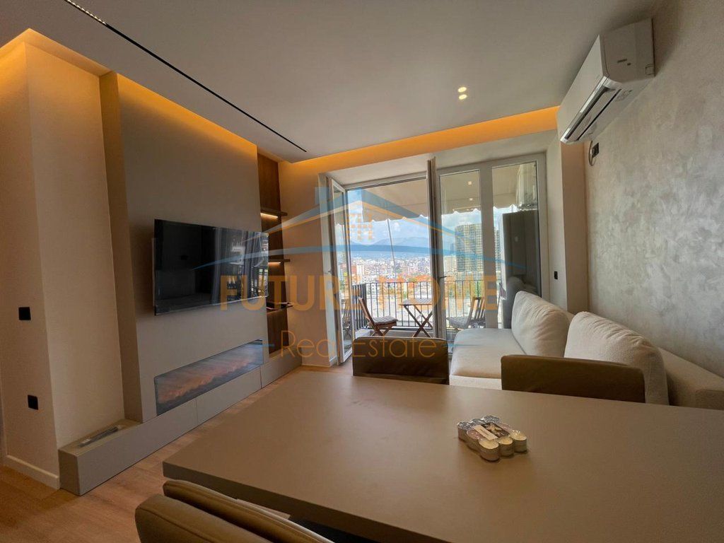 Shitet, Apartament 2+1, Rruga Dritan Hoxha, Tiranë.