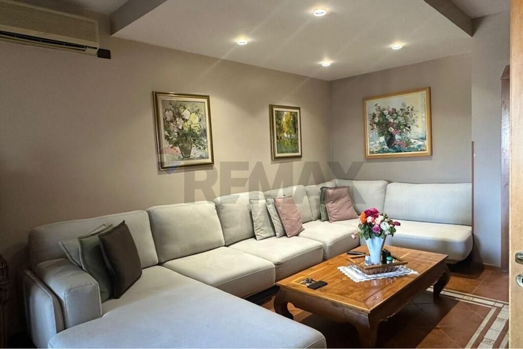 Apartament 3+1 ne Shitje Rr. Fortuzi Mine Peza