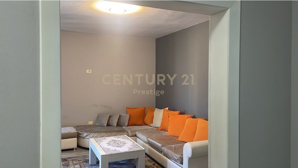 APARTAMENT 2+1 ME QIRA, NE KRAH TE AMBASADES AMERIKANE, TIRANE!
