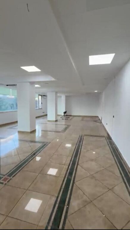 ZYRE ME QERA 330 M2 BLLOK 400.000 LEKE FH-80524