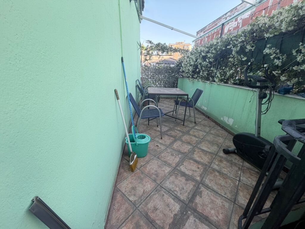 Apartament 2+1 i mobiluar me qera tek Ambasada Kineze