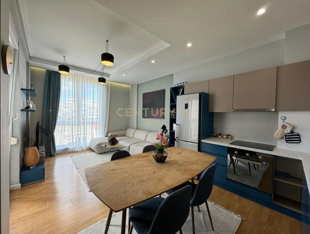 Apartment 1+1 for rent near 21-Dhjetorit