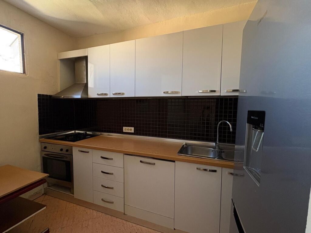 Scuola di Balletto, affittasi appartamento 2+1! 55.000 Leke