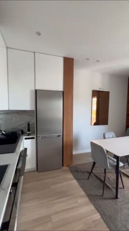 Shitet, Apartament 2+1+2+ Depo, Rruga Bill Klinton, Tirane