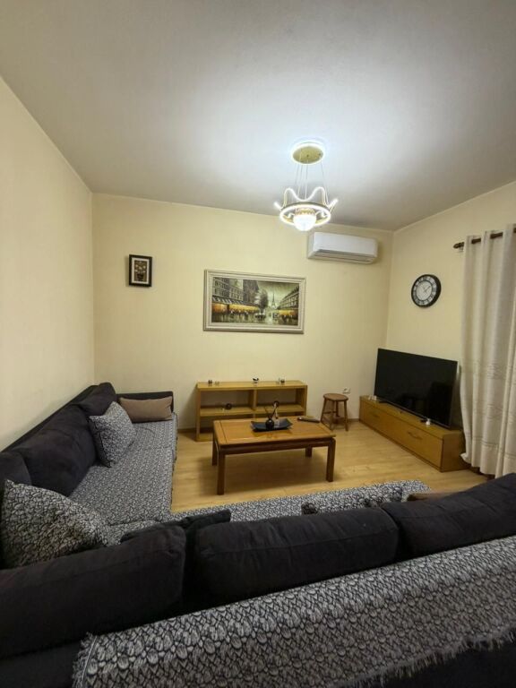 🏡 Jepet me Qira Apartament 3+1+2 në Astir