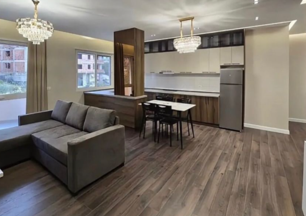 Apartment 2+1+2 for sale near the Botanical Garden &amp; Mosque