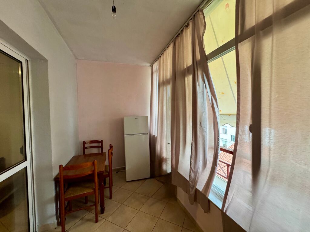 Apartament 1+1 me qira tek Rrapo Hekali