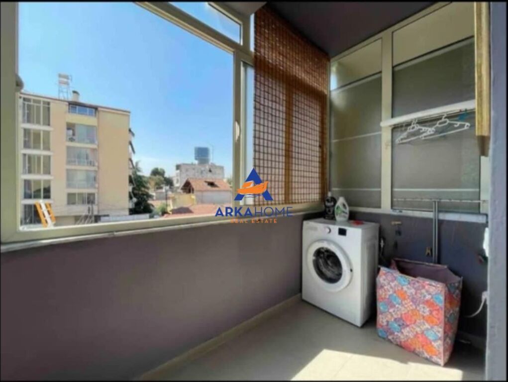 JEPET APARTMENT ME QERA 1+1+BALLKON "BULEVARDI ZOGU I PARE" 55.000 LEKE