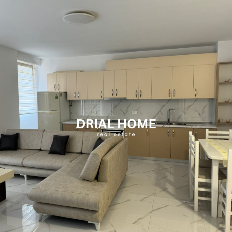 APPARTAMENTO IN AFFITTO 2+1+2+balcone