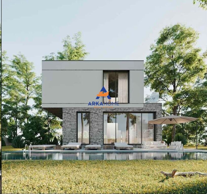 VILLA IN VENDITA 3 PIANI "LIQENI FARKES" 550.000 EURO (TRATTABILE)