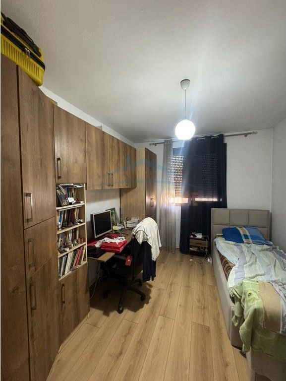 Shitet, Apartament 2+1, Ish-Fusha e Aviacionit, Tiranë