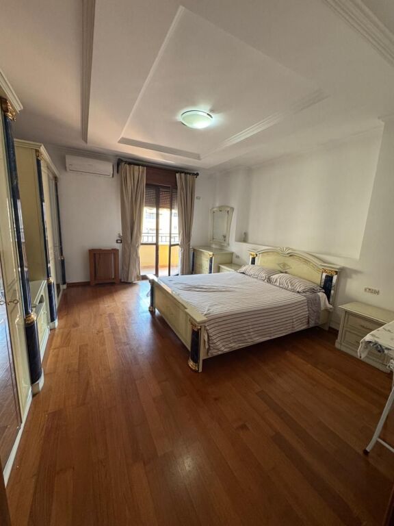 APARTMENT FOR RENT 3+1, PARIS COMMUNE