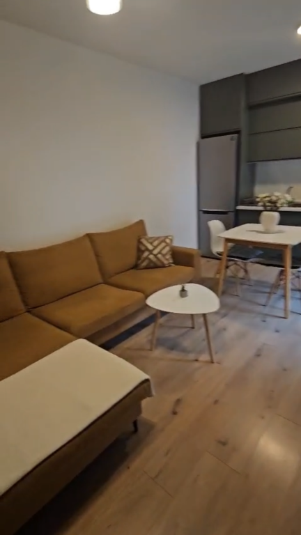 Apartament 1+1 per qera Myslym Shyri !