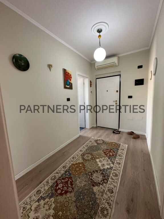 🏡 Appartamento 2+1 in vendita vicino a Via Fortuzi, Centro