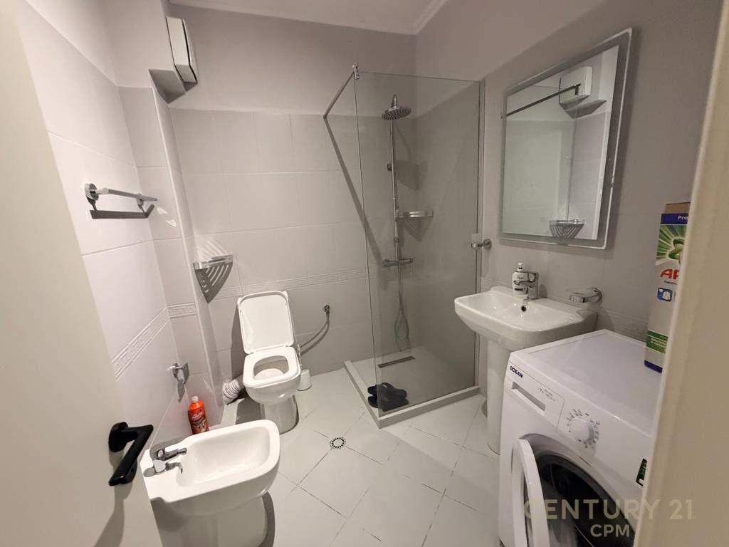 JEPET PER QIRA APARTAMENT 2+1+2 TEK KRISTAL CENTER!