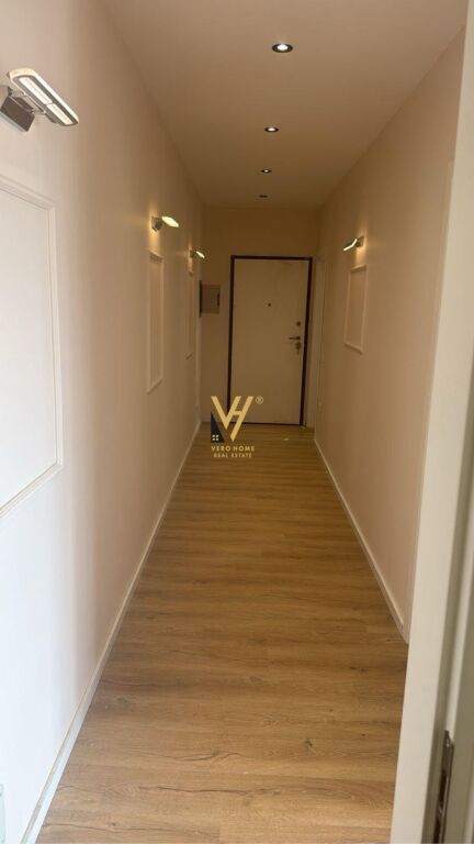 OFFICE 85 M2 FOR RENT AT THE FORMER EAGLE SQUARE 70,000 LEKE