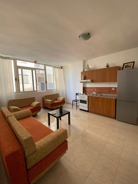 Shitet, Apartament 1+1, Në Plazh Iliria,Durres