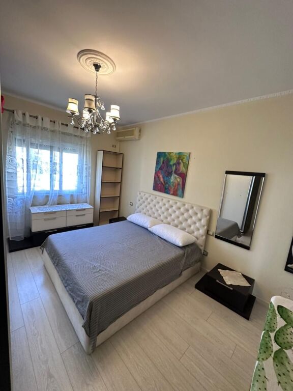 JEPET ME QERA APARTAMENT 2+1 PRANE GJYKATES, DURRES
