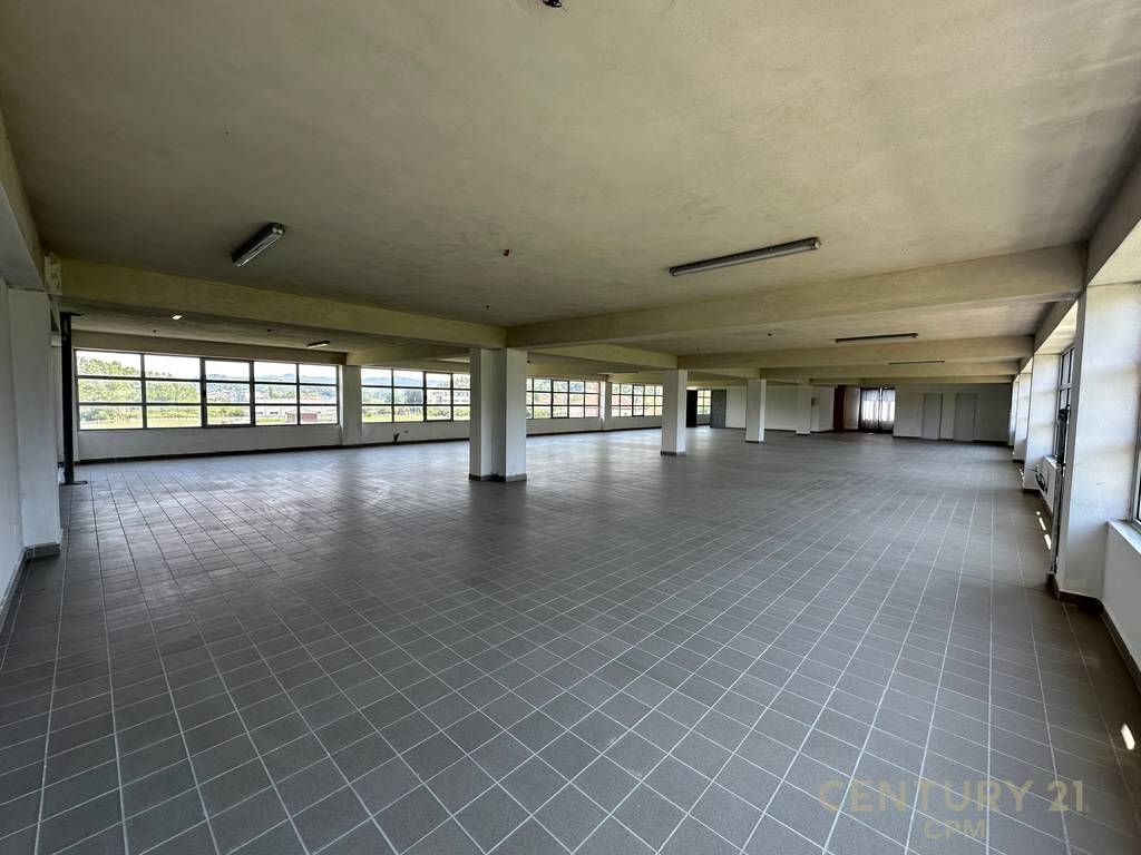 Capannone Industriale in Affitto – Prush, Tirana 2.150 € /Mese