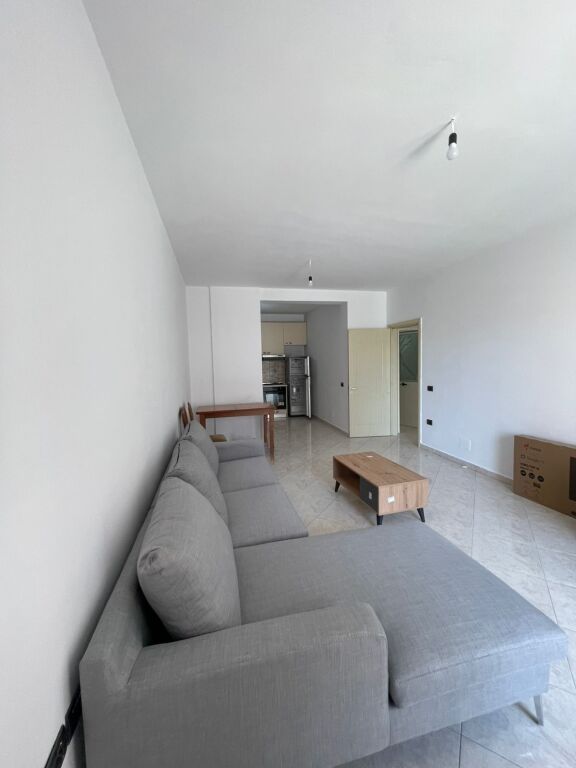 🏡 Jepet me Qira Apartament 1+1 në Astir