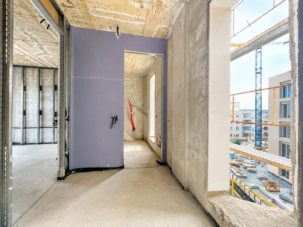Shitet Penthouse tek Liqeni i Thate