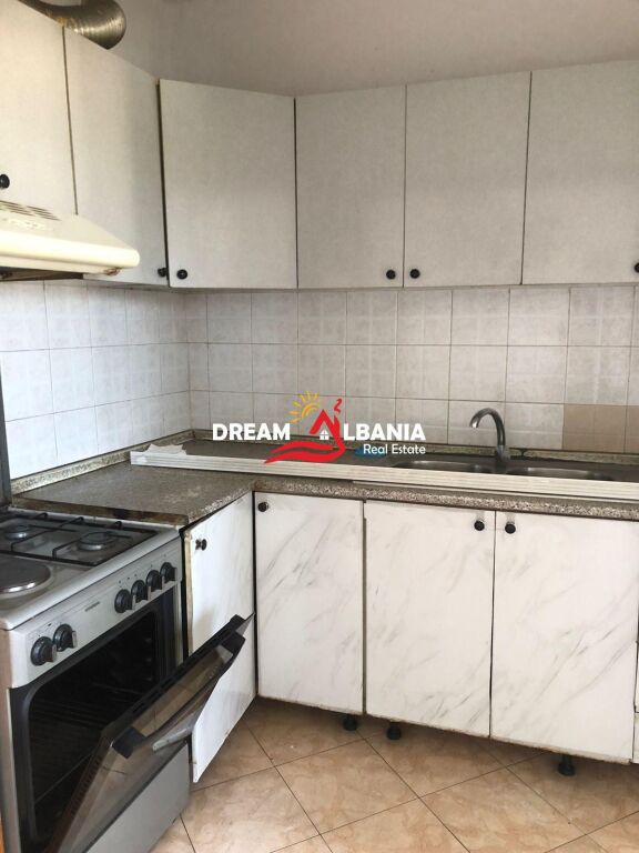 2+1 apartment for sale in Lapraka near the University Trauma Hospital in Tirana (ID 4129452)