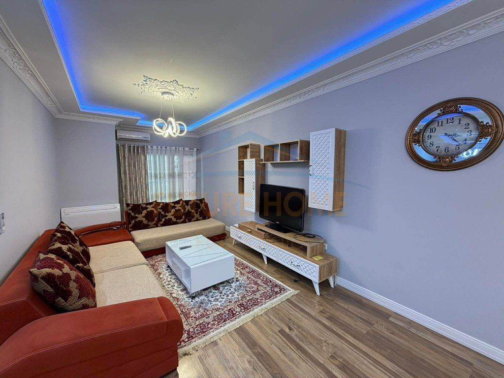 Qera, Apartament 2+1, Yzberisht