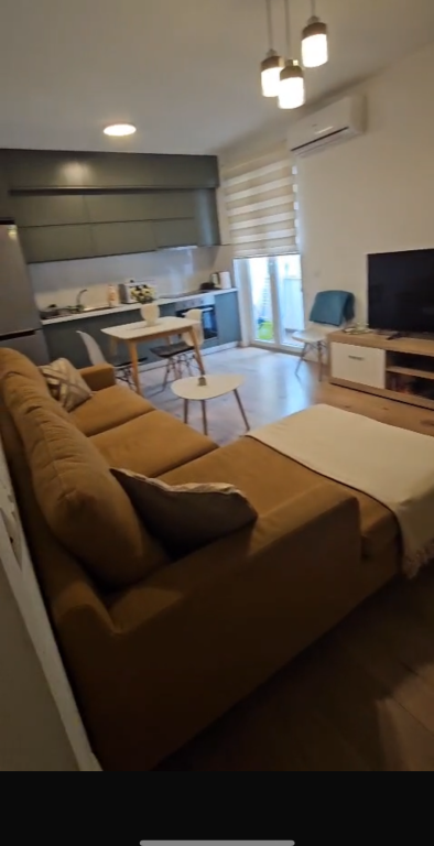 Apartament 1+1 per qera Myslym Shyri !