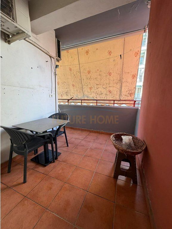 Qera, Apartament 2+1, Yzberisht