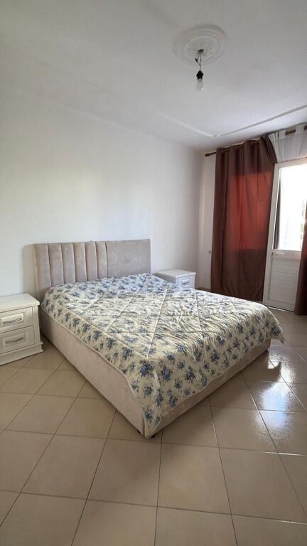 Appartamento 2+1 in affitto – vicino alla scuola Eftali Koci Durrës