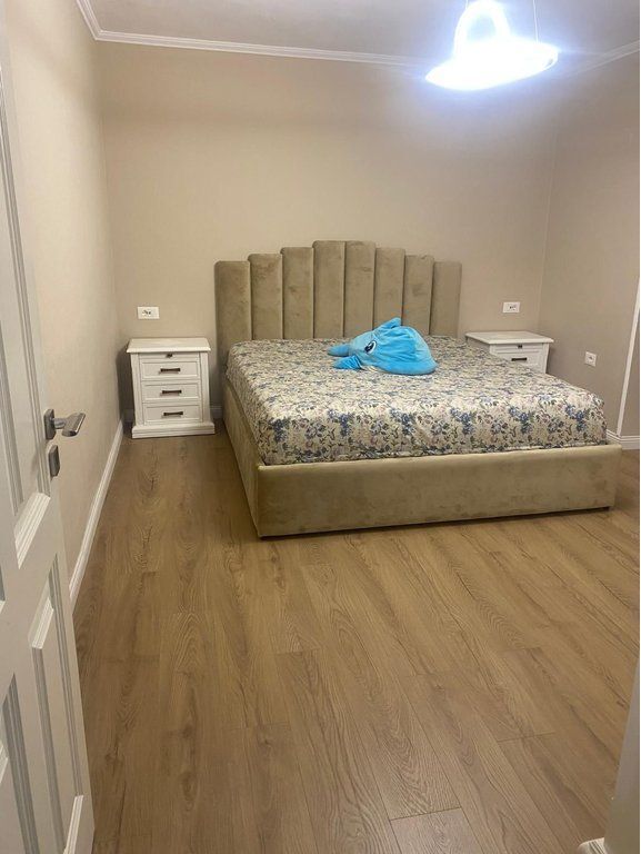Appartamento 2+1 In Affitto 120 m² vicino a UET