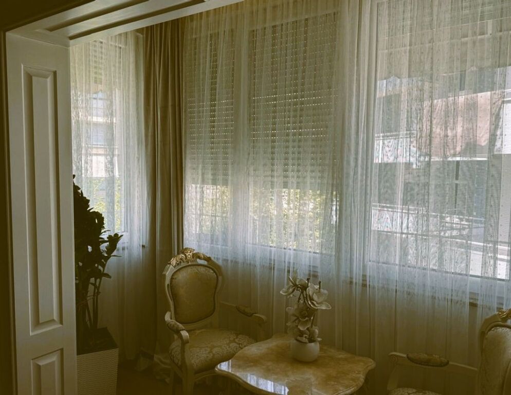 Apartment 3+1+2 for Sale – With Garage &amp; Storage (Paris Commune) ✨