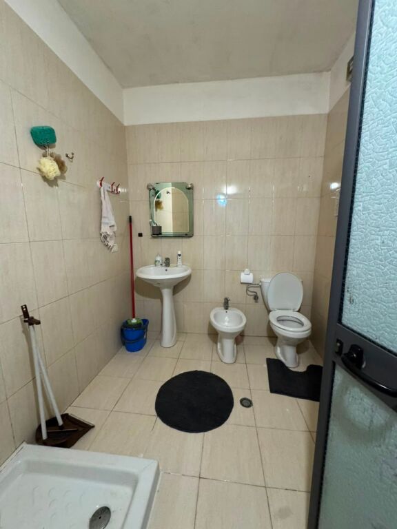APARTAMENT 2+1 ME QIRA TE KRISTALI 45.000 leke