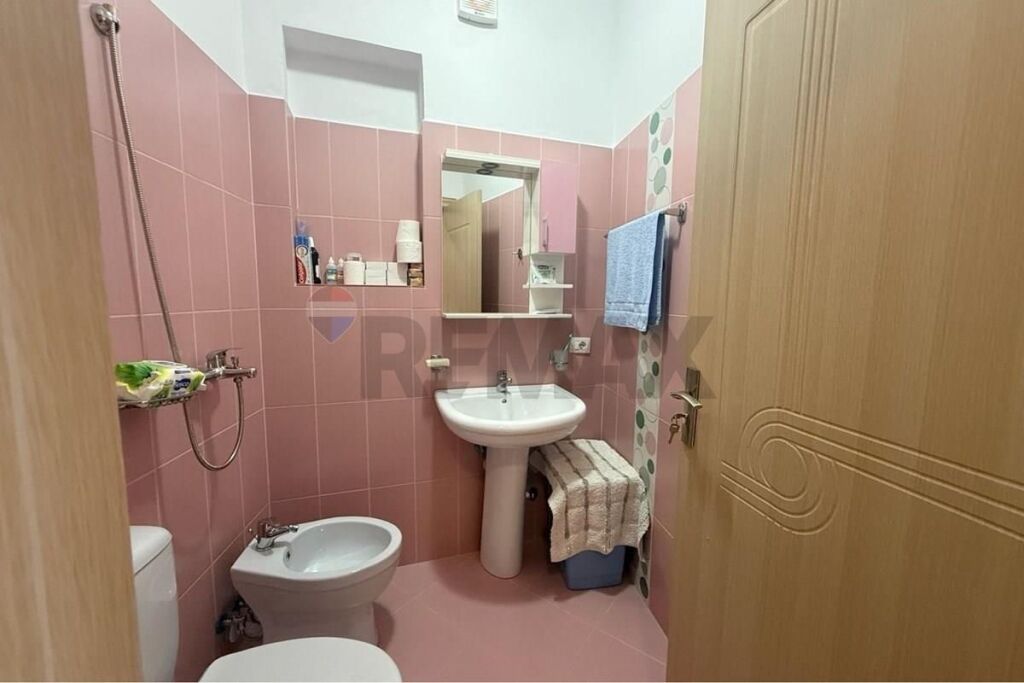 Appartamento - In Vendita - Zogu I Zi, Tirana
