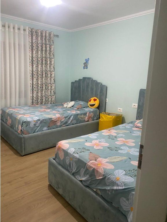 Appartamento 2+1 In Affitto 120 m² vicino a UET