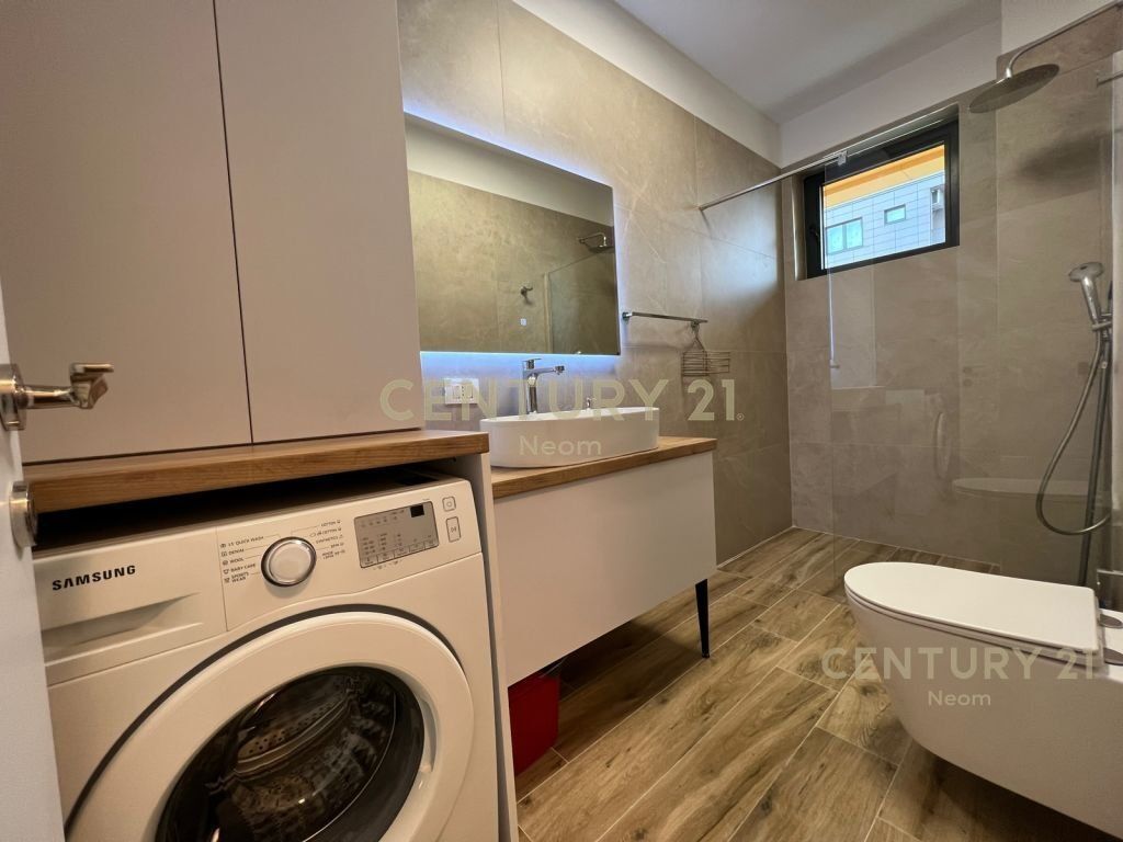 Apartament 2+1 Me Qira në Unazën e Re, Tiranë - 680€ | 80 m² 680 € /Muaj