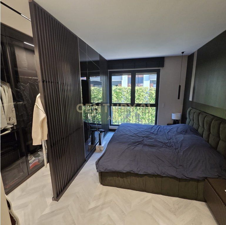 Luxury apartment 2+1+2 Parking spaces for sale at Dry Lake