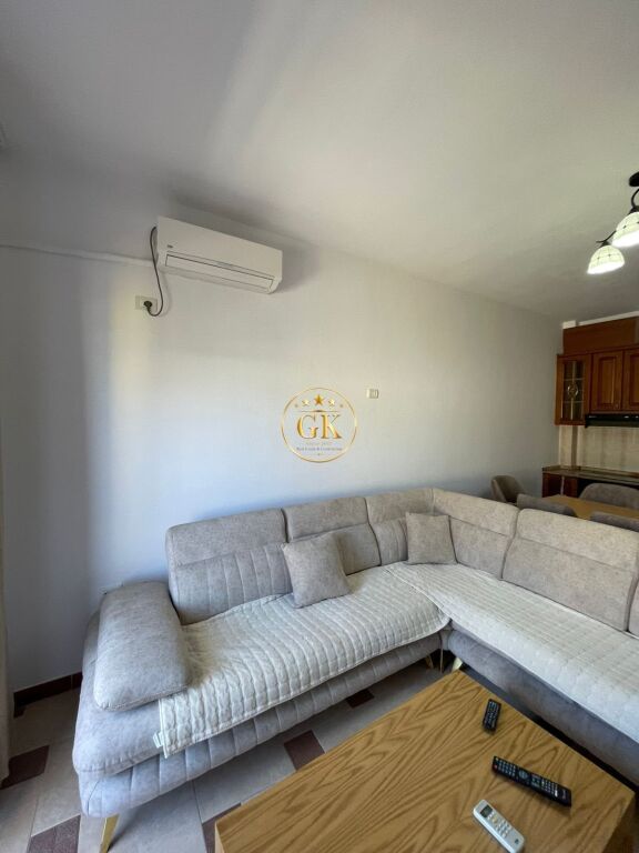 🏡 APARTMENT 2+1+2 FOR SALE WITH BALCONY AND SEA VIEW – NEAR PASTRY SHOP PELIKANI, DURRËS BEACH