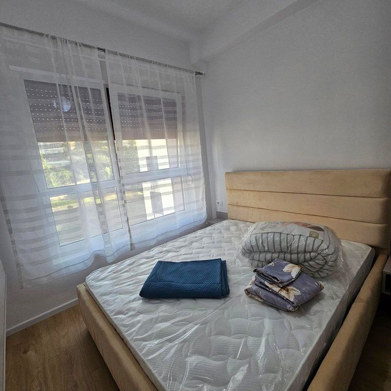 APARTAMENT 1+1+POST PARKIMI ME QIRA - ALI DEMI