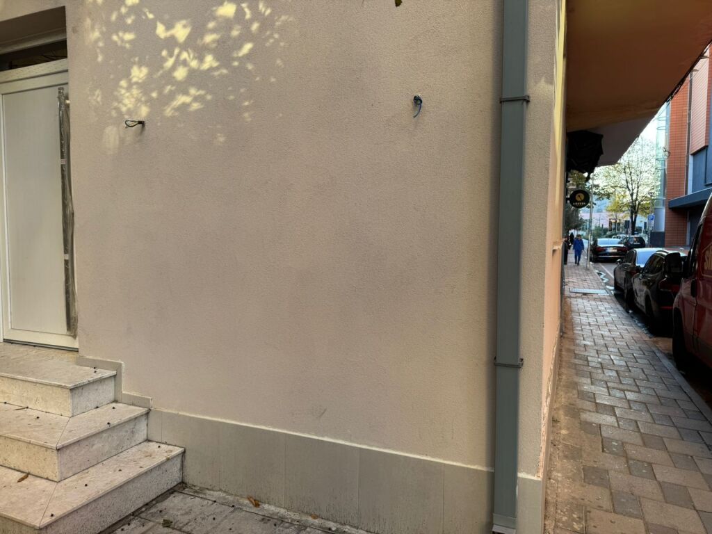 AMBIENT ME QERA 73 M2 RRUGA E ELBASANIT 1500 EURO