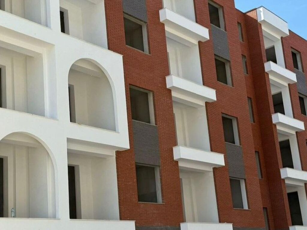 Appartamento 1+1 residence sul lago in vendita, Paskuqan, Lago