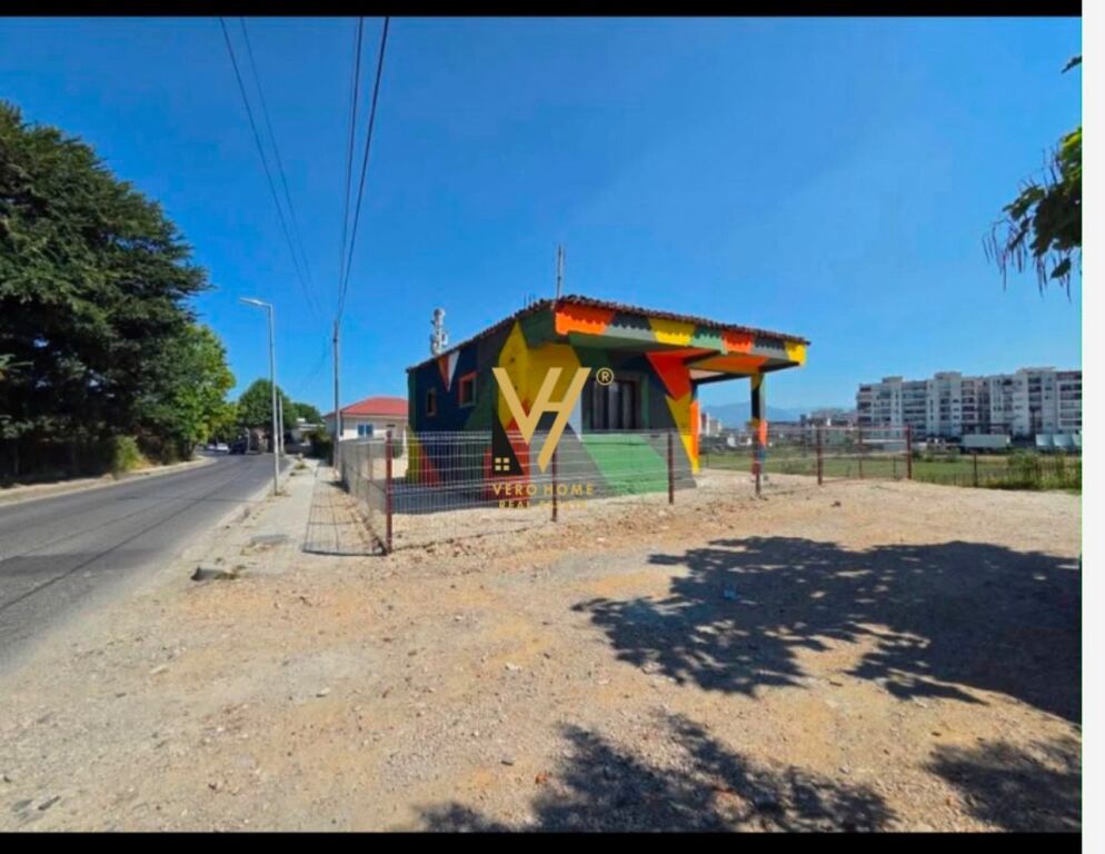 LAND AND BUILDING 382 M2 FOR SALE IN YZBERISHT 220,000 EURO