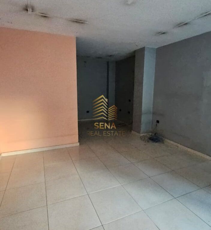 Rent, Business premises, Bardhyl Street, 80,000 Lek