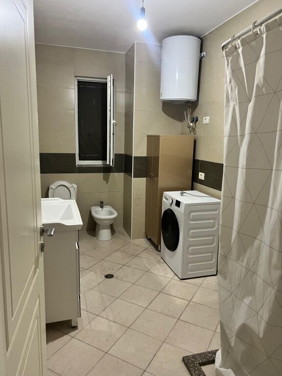 Apartament 2+1 per qera Astir Vila L