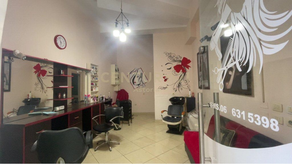 COMMERCIAL SPACE FOR SALE IDEAL FOR OFFICE OR BUSINESS IN ASTIR (NEAR THE ROUNDABOUT)